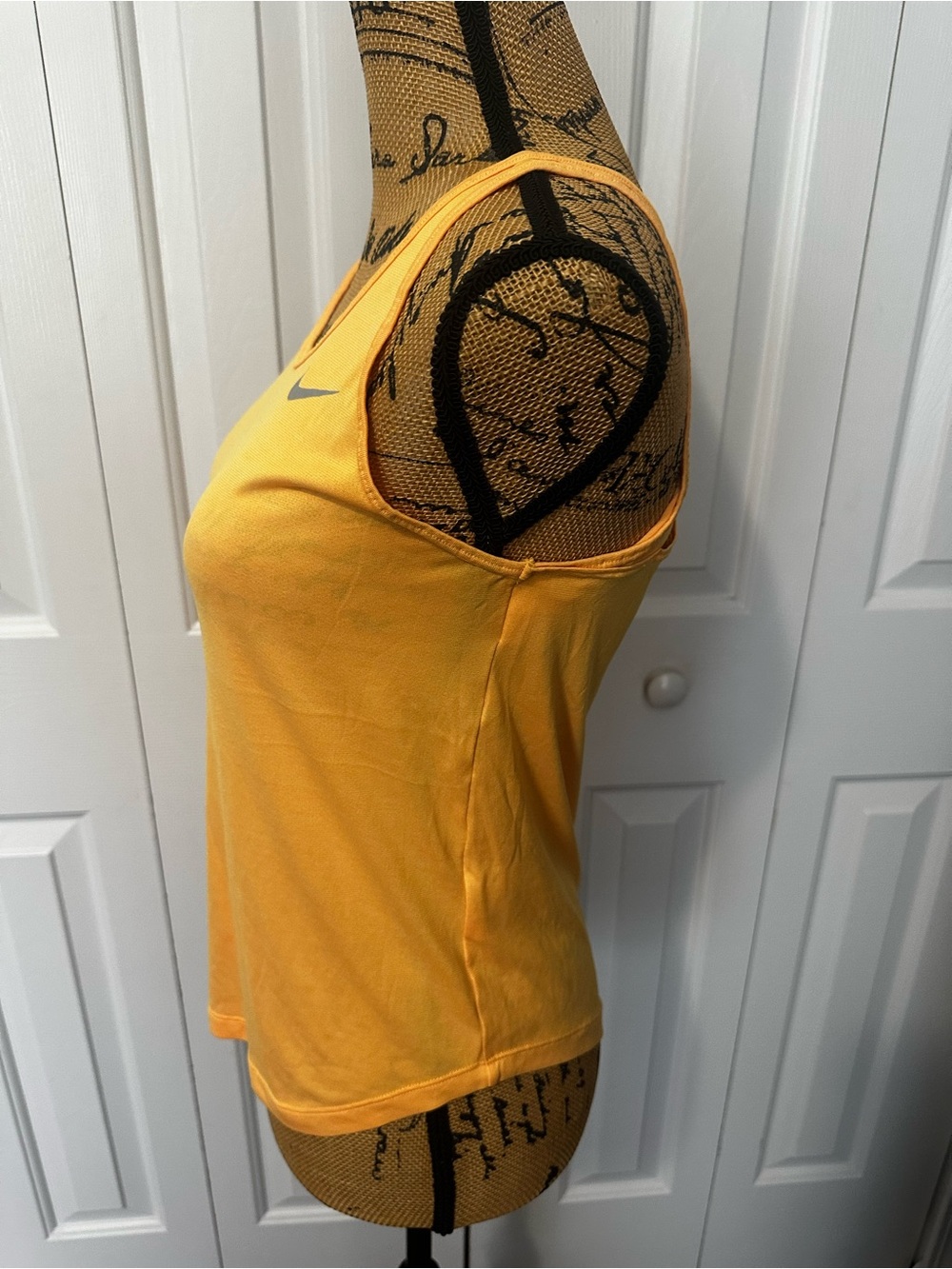Nike Dri-Fit Yellow Workout Tank Top - Picture 4 of 9